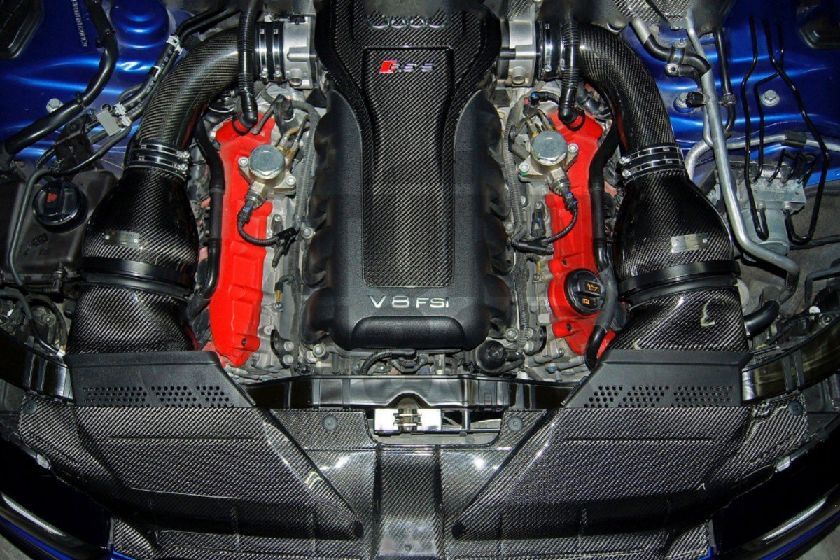 Eventuri Carbon Fiber Slam Panel Cover για Audi RS5 B8 Eventuri Carbon Fiber Slam Panel Cover για Audi RS5 B8