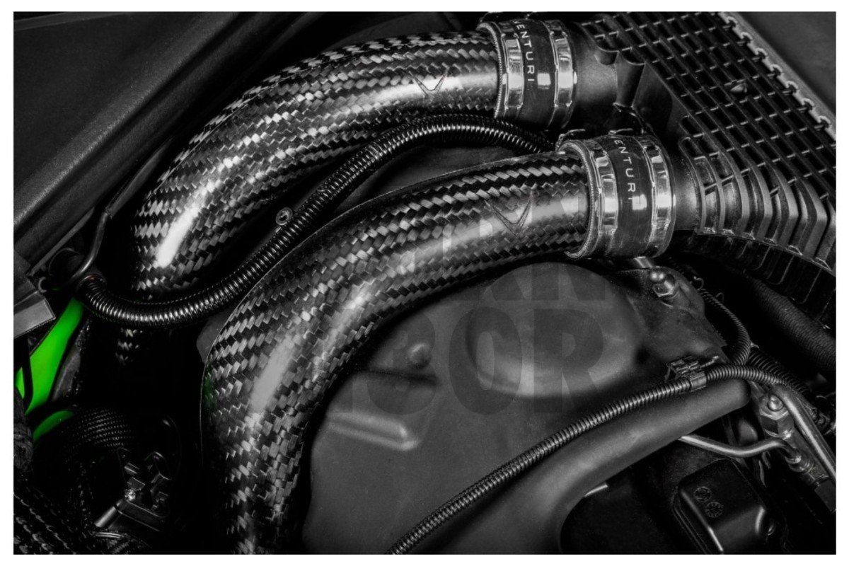 Σωλήνες φόρτισης άνθρακα Eventuri για BMW M3 F80 / M4 F8x / M2 Comp F87 Σωλήνες φόρτισης άνθρακα Eventuri για BMW M3 F80 / M4 F8x / M2 Comp F87