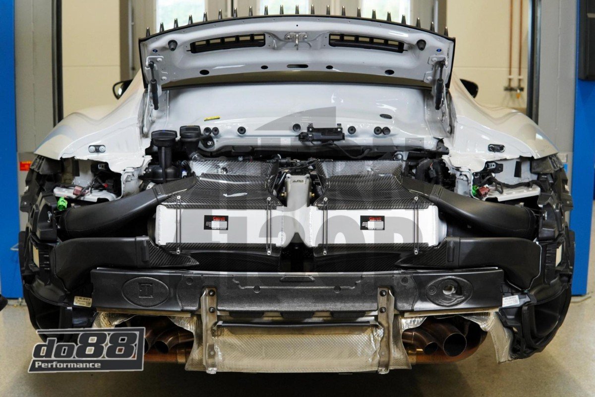 Do88 Intercooler kit for Porsche 911 992 Turbo