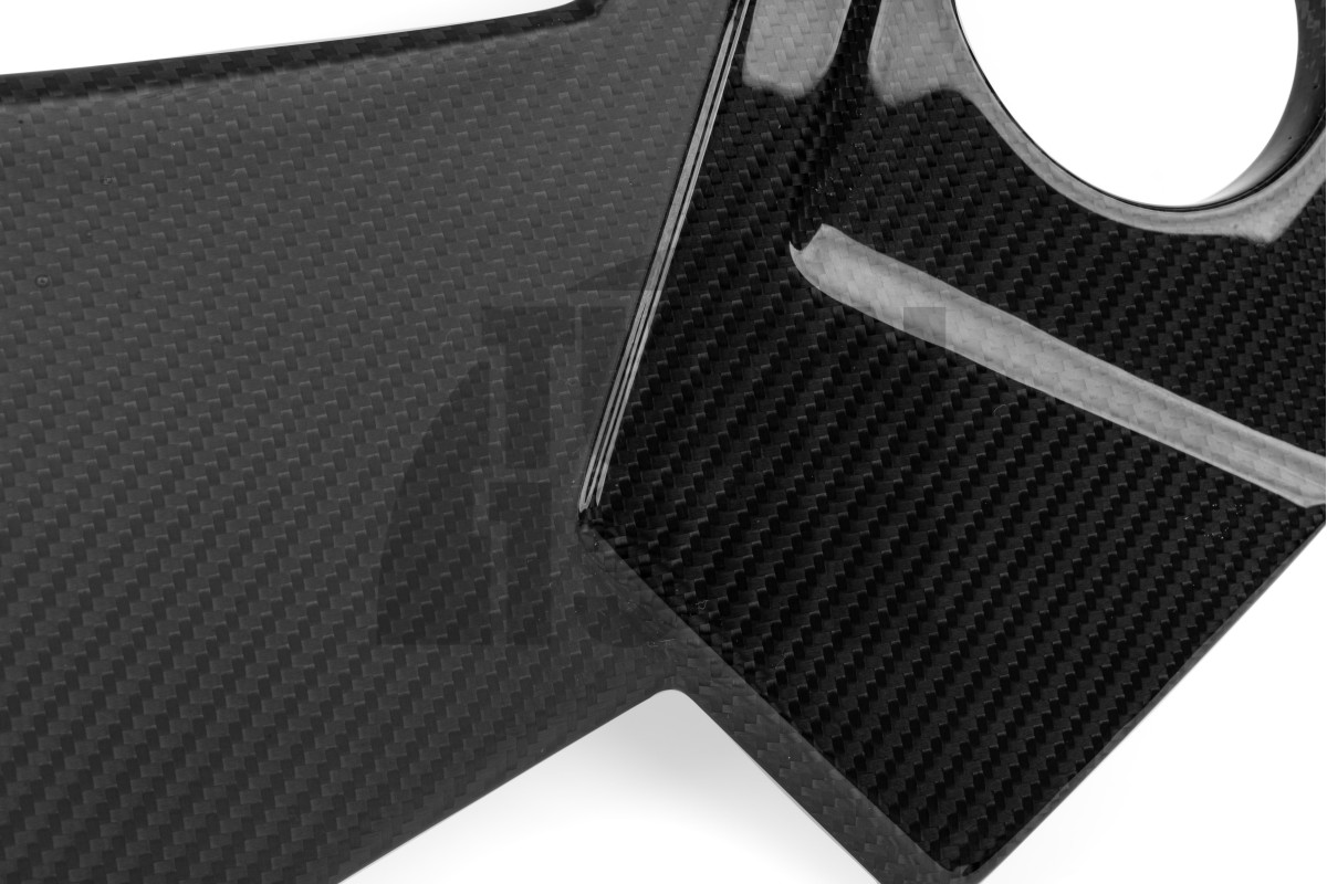 APRCarbon Fiber Engine Cover Audi RS6 C8 / RS7 C8